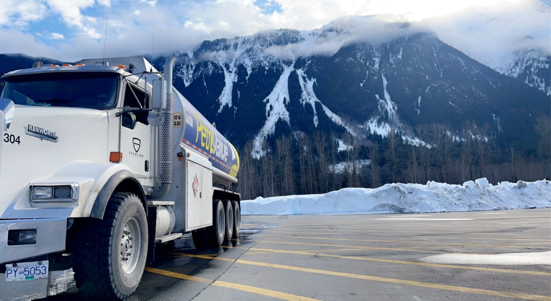 truck.mountain.2 truck.mountain.2